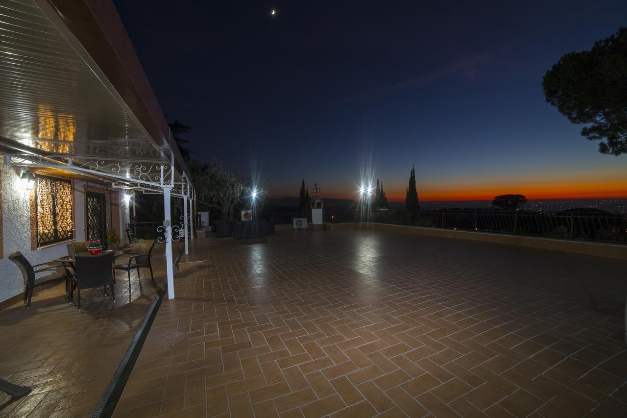 Millenovecento Apartment ติโวลี ภายนอก รูปภาพ